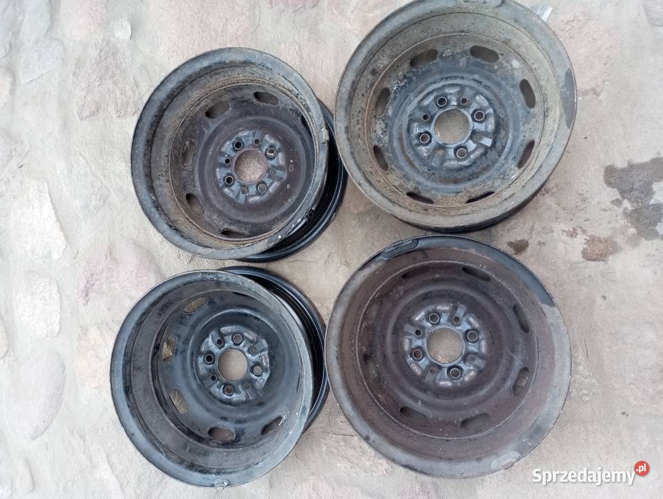 Felgi bezdętkowe felga fiat 125p Łada Polonez Legnica