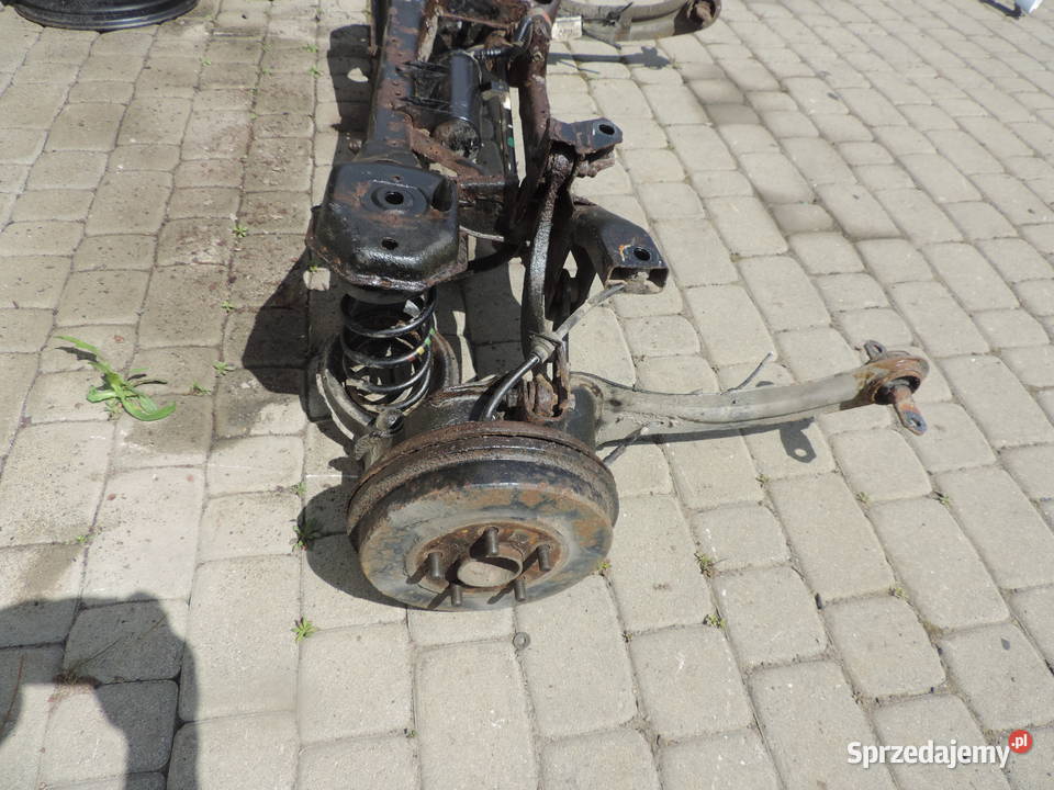 FORD FOCUS MK2 HB 5D BELKA KOMPLETNE ZAWIESZENIE Rok produkcji 2005 Nowy Sącz