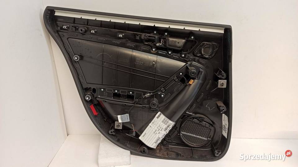 AUDI A4 B8 BOCZEK DRZWI LEWY TYŁ