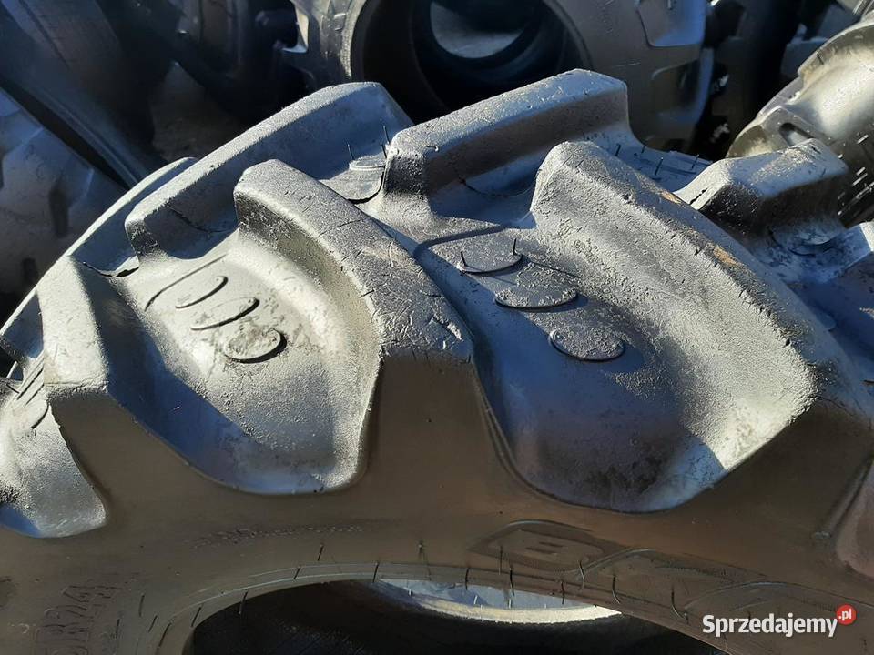 Opona używana rolnicza 34085R24 136R24 BKT podlaskie Zaścianki sprzedam