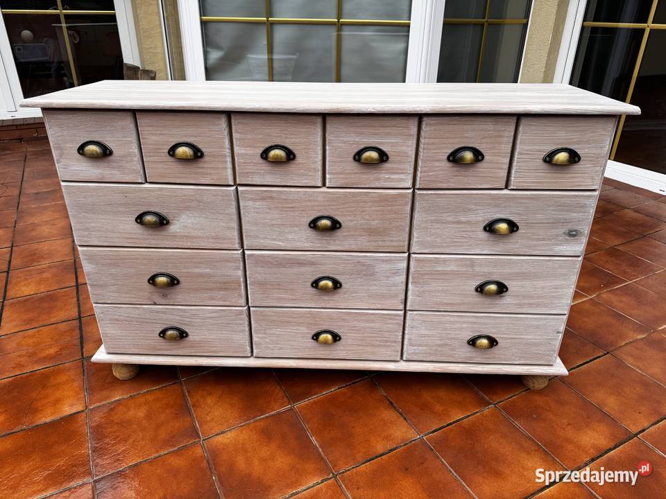 Komoda apteczna drewniana z szufladami bielona Garwolin