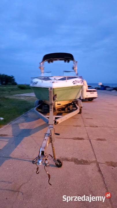 Łódź kadłubowa RINKER CAPTIVA z 1997 3l turbo Częstochowa sprzedam
