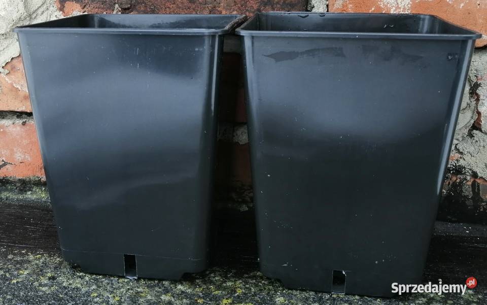 Doniczki P16 wysokie 3 5L 1 16x16x20 produk