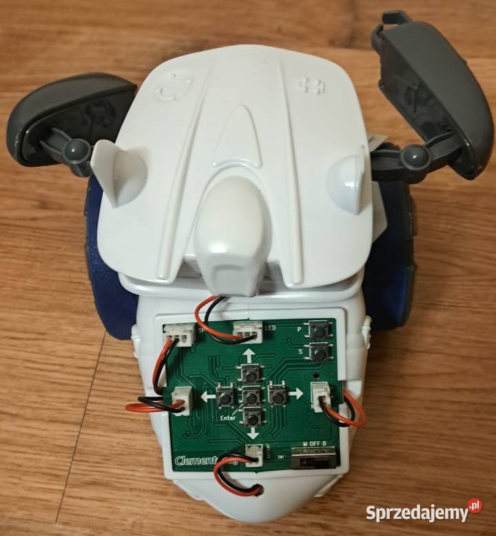 Cyber Robot firmy Clementoni programowalny biały