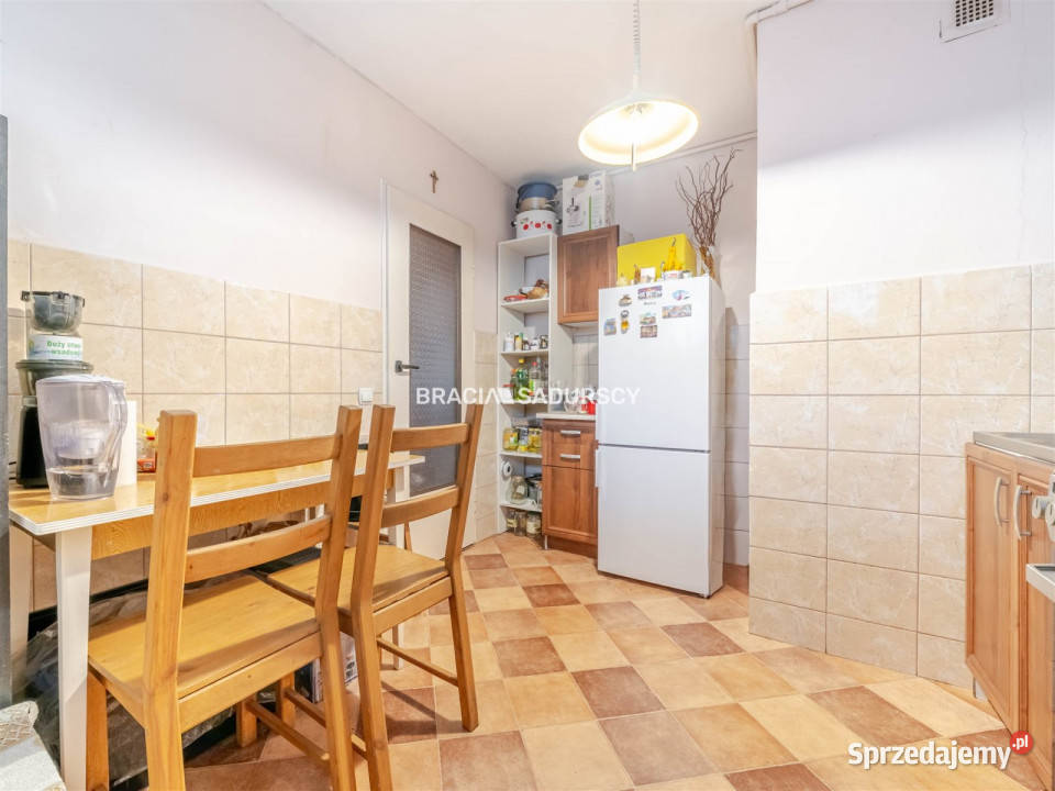 Mieszkanie 5302 metry 2 pok Kraków os Bohaterów sprzedam