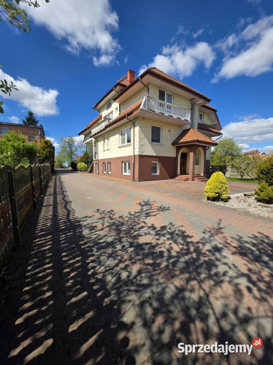 Dom wolnostojący Kowale 290m2