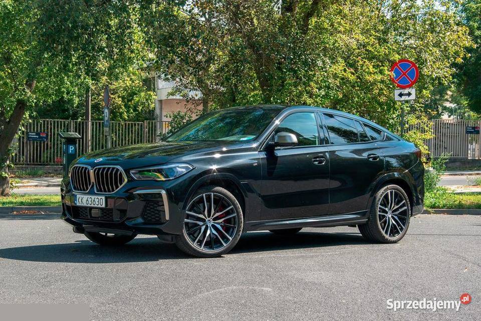 BMW X6 M50i 44 benzyna 530 4X4 2022r Rok produkcji 2022 małopolskie Wieliczka