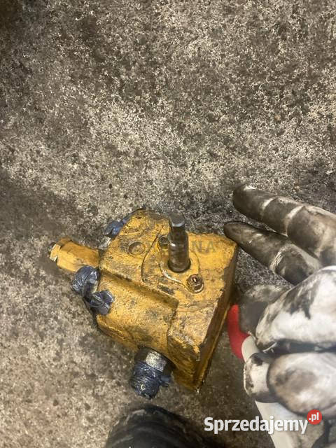 JCB 3cx 4cx rozdzielacz wysuwu ramienia