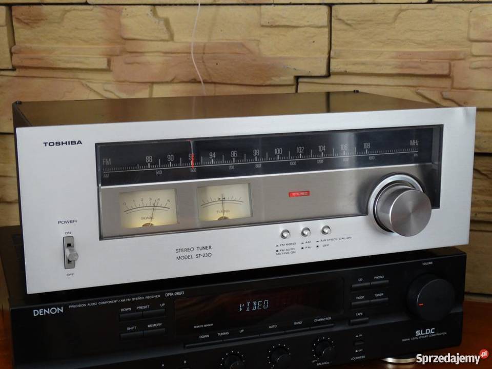 Tuner radiowy Toshiba śliczny Vintage WYSYŁKA Jasło sprzedam