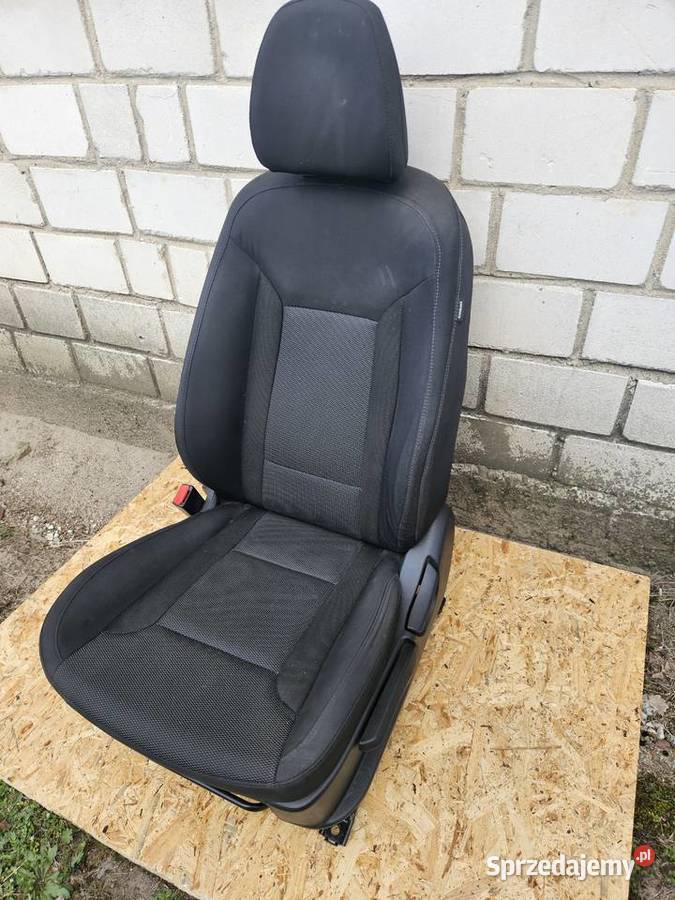 FOTEL KIEROWCY EUROPA HYUNDAI I40 osobowe Warszawa