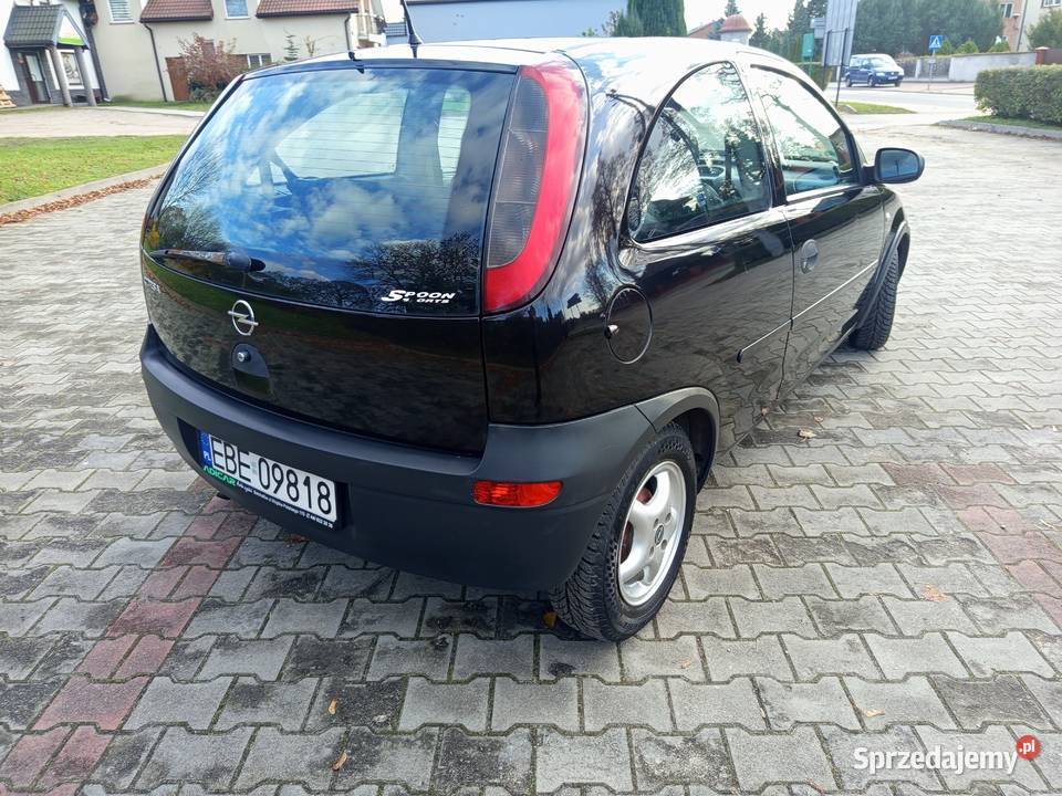 Opel Corsa C 10 benzyna Nowe Opony Długie Opłaty 260000km Wygiełzów