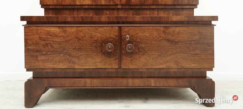 Zabytkowa witryna z lat 30tych w stylu art deco wielkopolskie