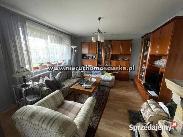 Dom wolnostojący na sprzedaż 225m2 Pogrzebień sprzedam