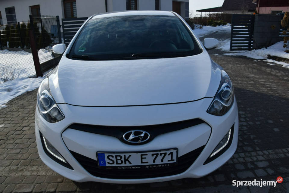 Hyundai i30 14B 2015r Navi Kamera 121 i30 Majdan Sieniawski