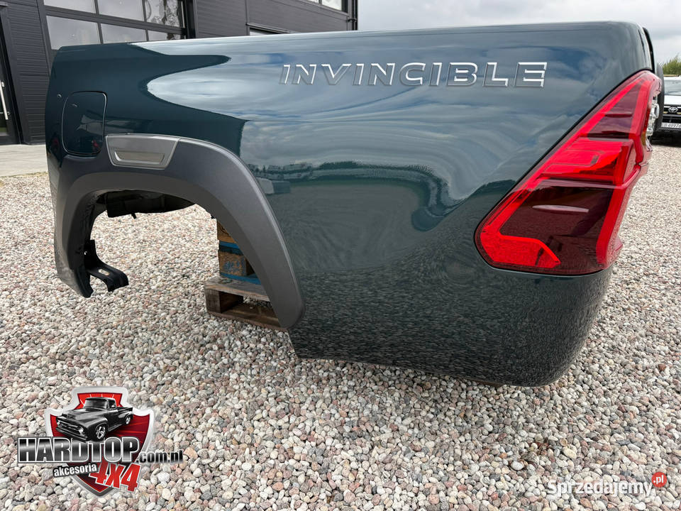 Paka Toyota Hilux 2015 INVISIBLE Skrzynia Pasłęk