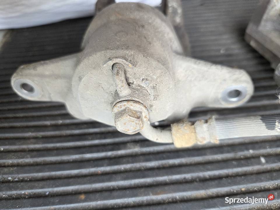 Tylne zaciski hamulcowe Subaru outback osobowe Łagów