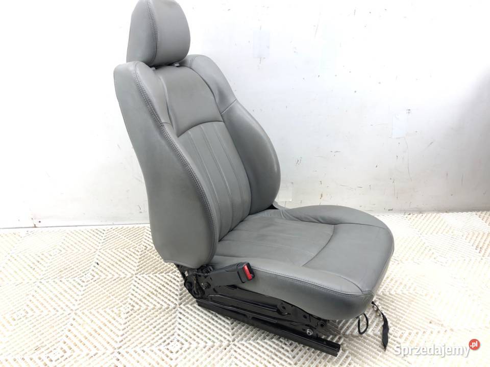 FOTEL LEWY PRZÓD CHRYSLER 300C SedanLimuzyna