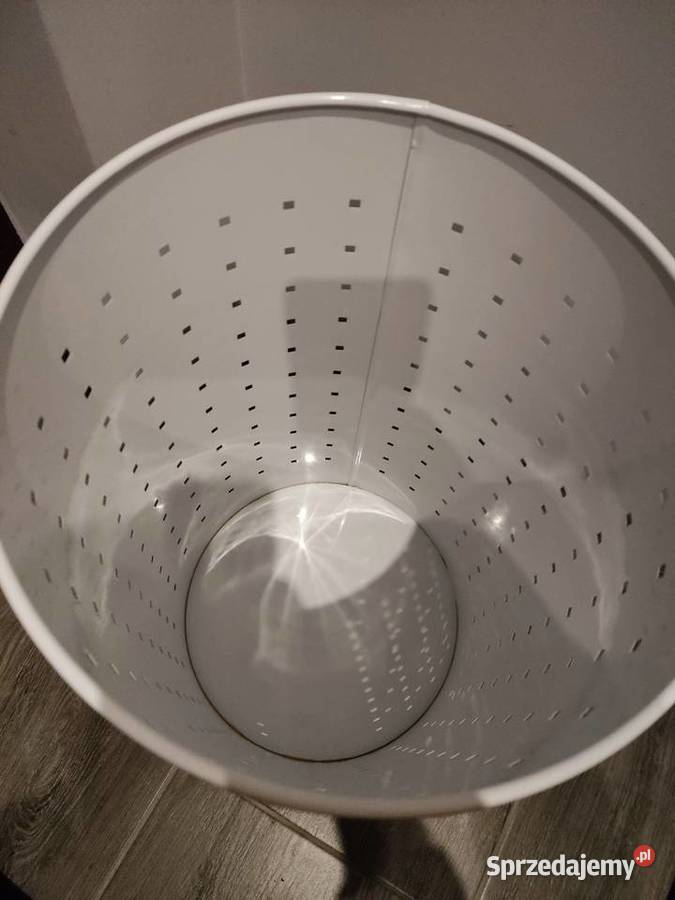 Kosz pojemnik okrągły na pranie z pokrywką Głuchołazy