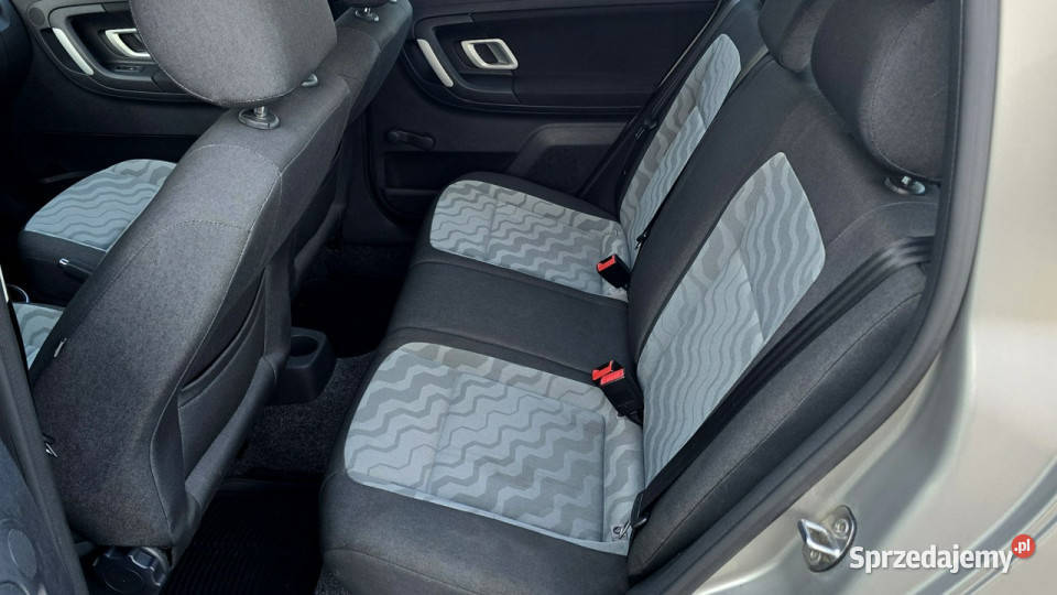 koda Fabia podgrzewane fotele tempomat niski Szczecin