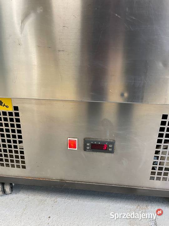 Sprzedam stół chłodniczy Lublin Kozubszczyzna