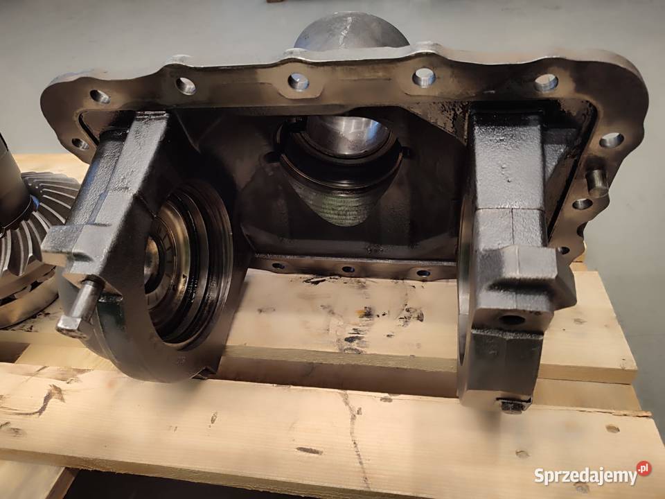 Atak Massey Ferguson 8727 116862 Wilkowo