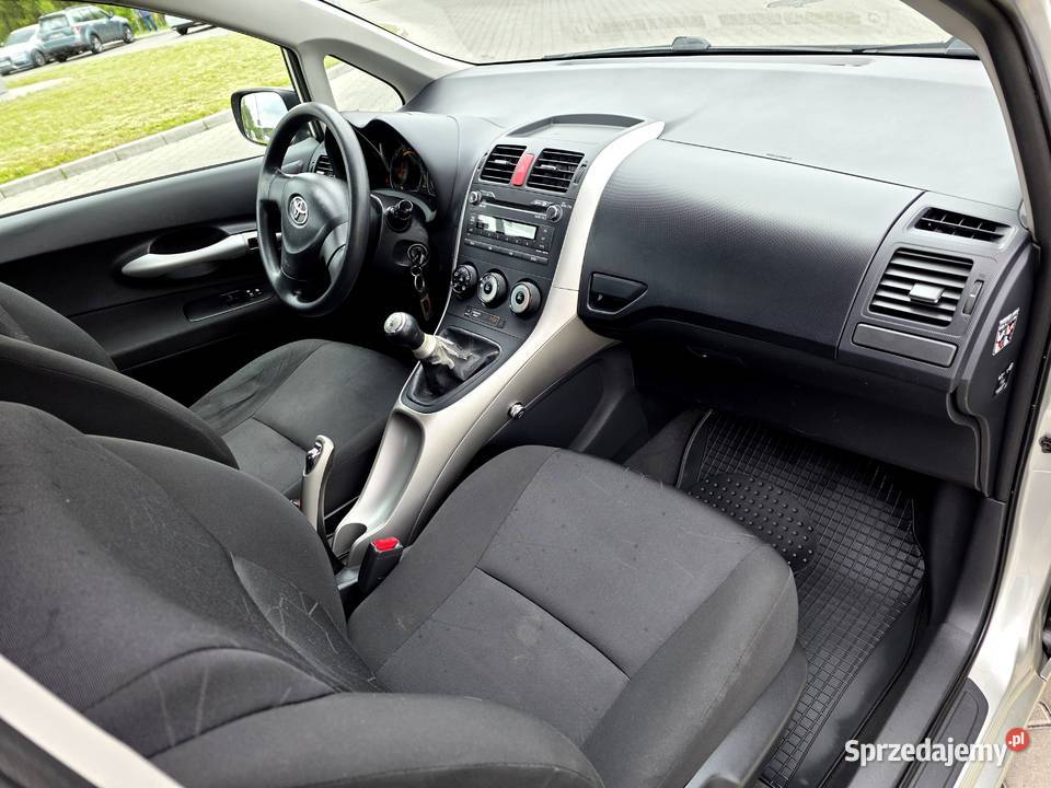 Toyota Auris 14 salon wzorowa manualna Siewierz