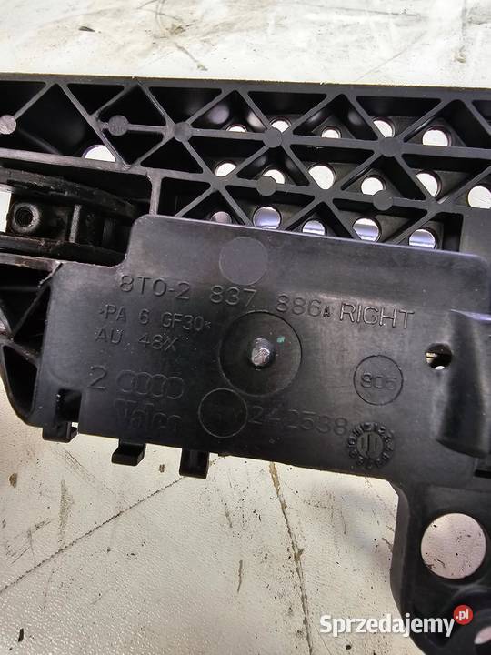 KLAMKA PRAWA AUDI A4 B8 A5 8T Q5 LY9B 8T0837886A