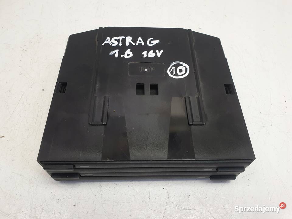 Opel Astra G II SCHOWEK NA PŁYTY CD Janów