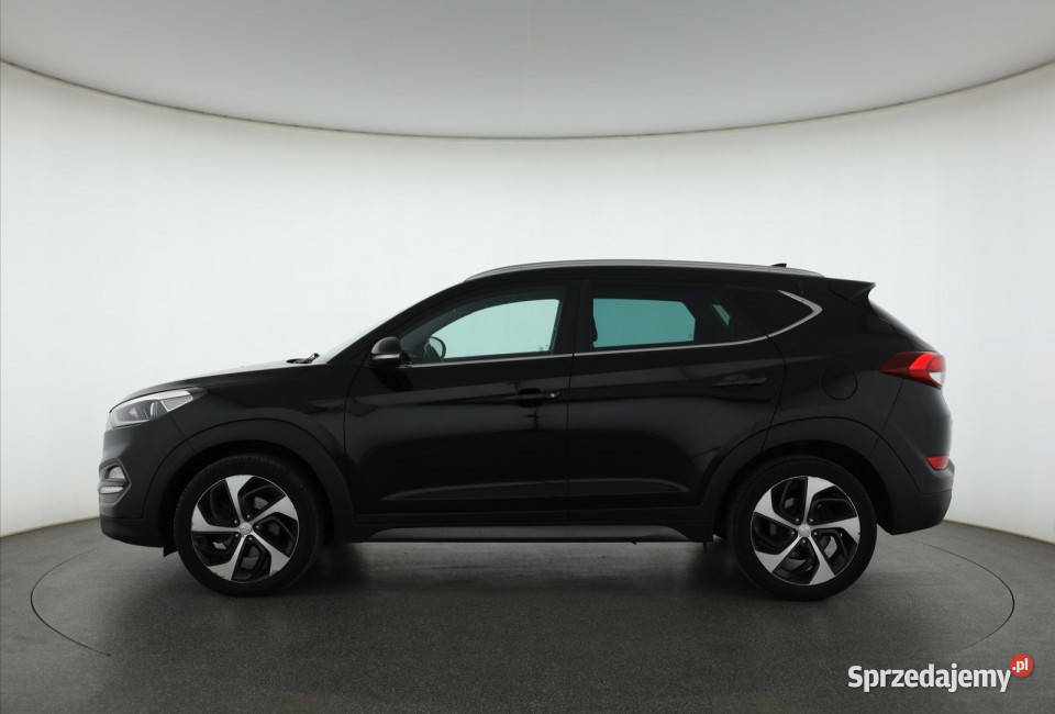 Hyundai Tucson 17 CRDi wielofunkcyjna kierownica Piaseczno