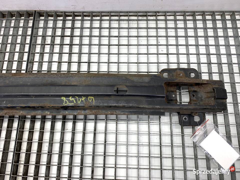 BELKA ZDERZAKA PRZÓD HYUNDAI i30 0712 sprzedam