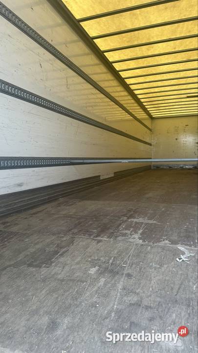 Wynajmę sprzedam naczepa Izoterma dwie Osie wielkopolskie Poznań