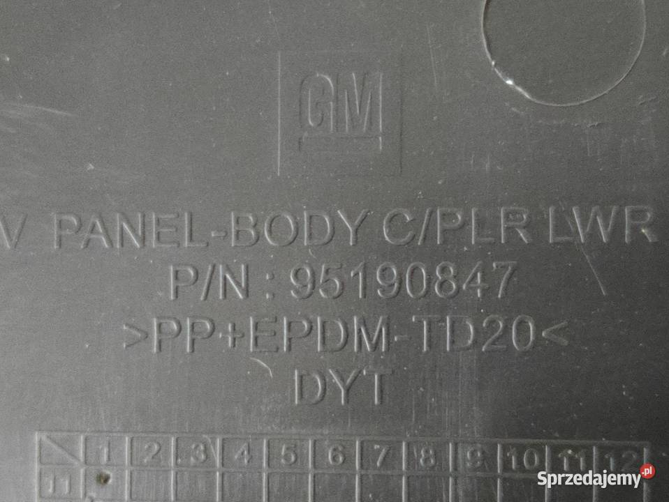 Osłona Słupka B Środkowego Lewa Opel Mokka X Osłony i zaślepki sprzedam