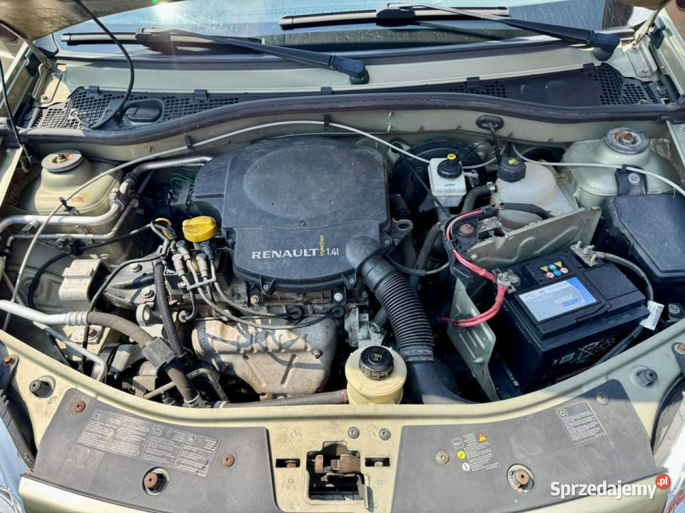 Dacia Sandero Sandero Ładne Zadbane Mpi 140 benzyna Szerominek sprzedam