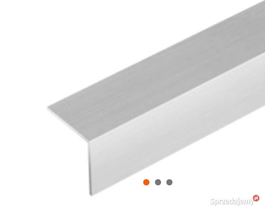 Kątownik aluminiowy o wymiarach 40x40x2 mm i