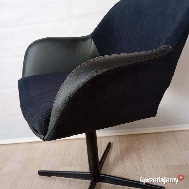 Fotel obrotowy z PRL MUSZELKA renowacji Antyki, Sztuka, Kolekcje Puszczykowo