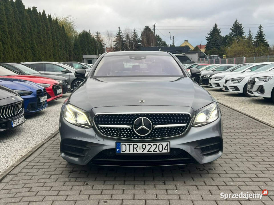 Mercedes E 220 LIFT AMG 4Matic FullLED Skóra elektrycznie ustawiane fotele Baranowo