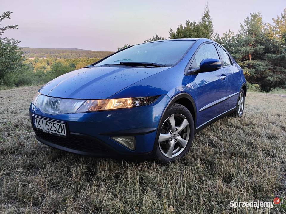 Honda Civic VIII UFO 14 Benzyna nieuszkodzony świętokrzyskie Kielce sprzedam