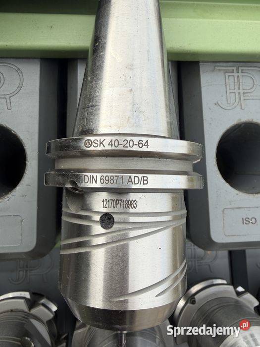 Oprawka narzędziowa SK40 DIN 69871 ADB z tuleją