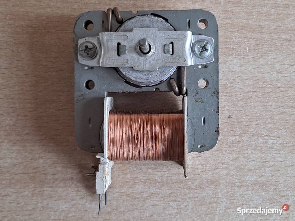 Silnik silniczek YJF62A220 Cieszyn