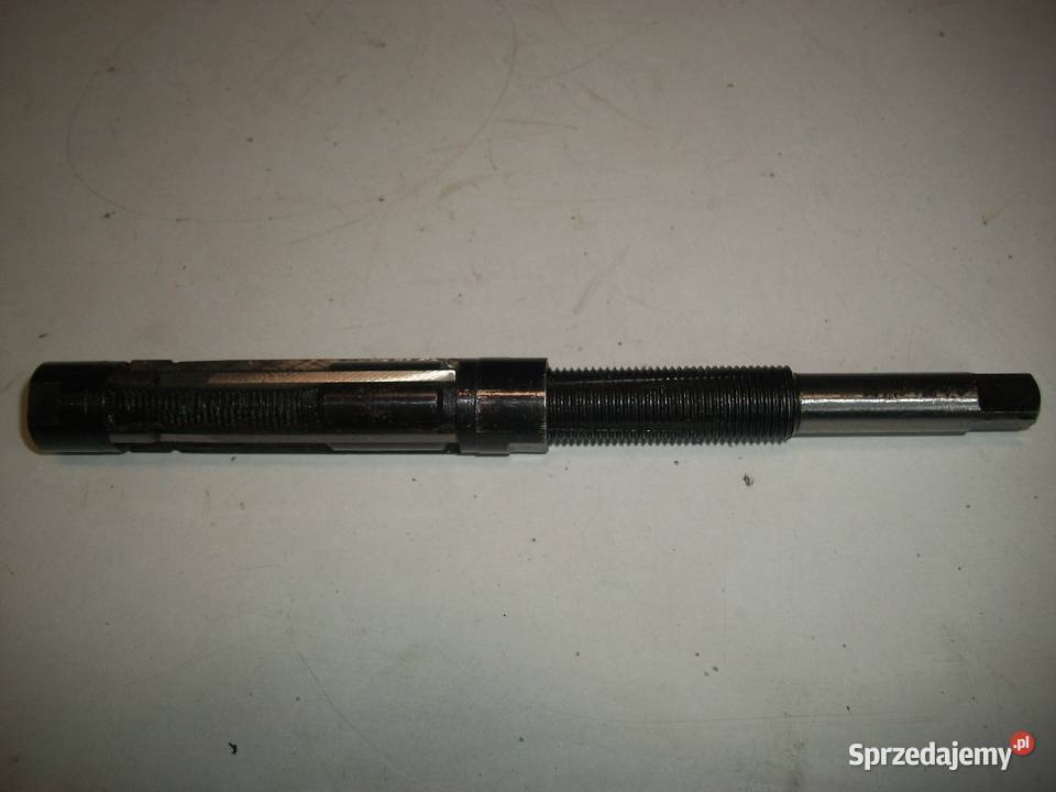 Rozwiertak nastawny 215245 mm