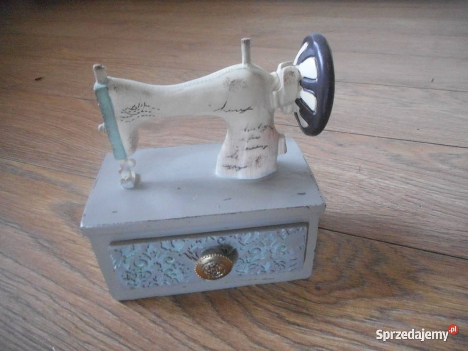 Maszyna do szycia dekoracja Ciepielów