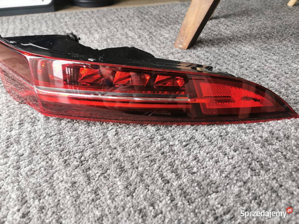 JAGUAR J9D313404AD IPACE 2019 lampa tylna prawa Pielgrzymka