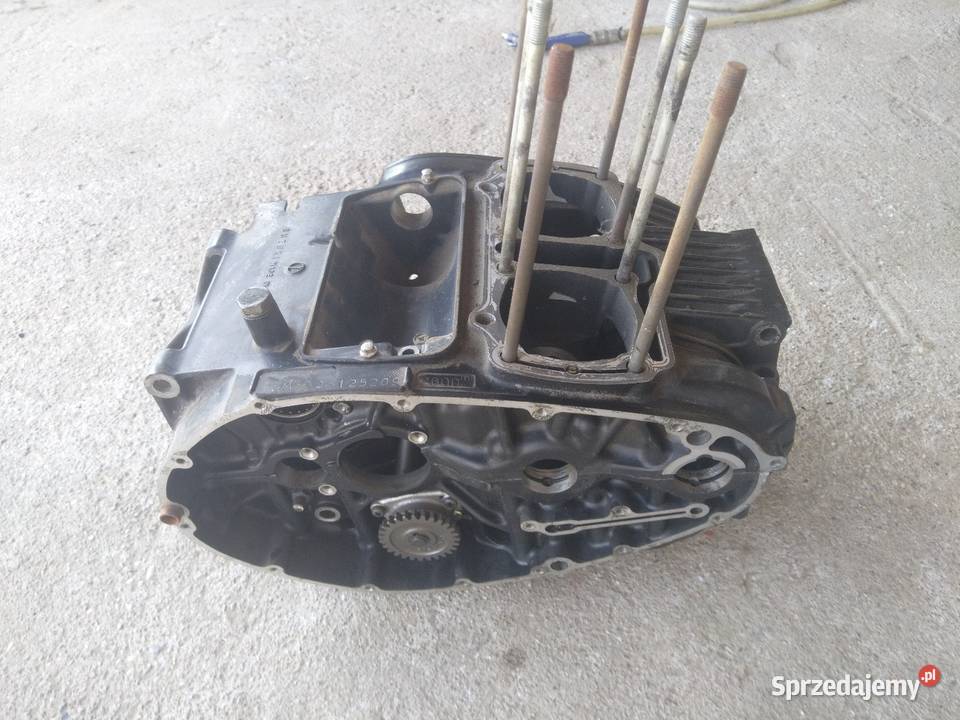 Części silnika Suzuki GS 500 kartery skrzynia Szubin