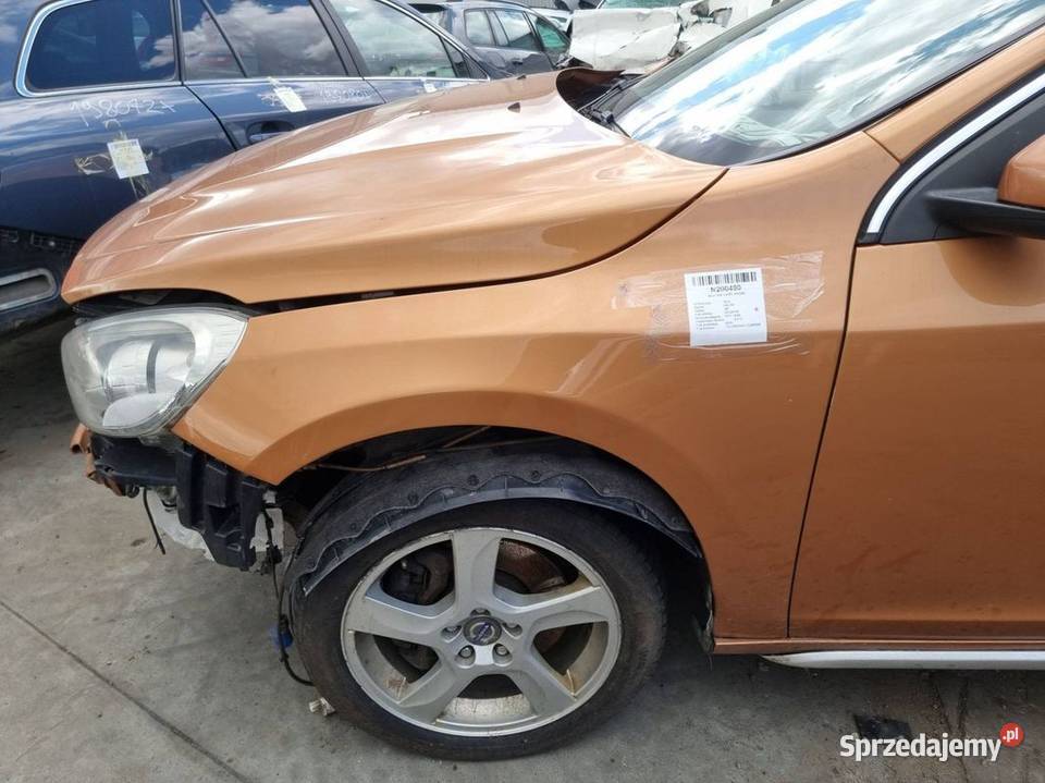 BŁOTNIK LEWY PRZÓD VOLVO V60 704 VIBRANT COPPER Lipno