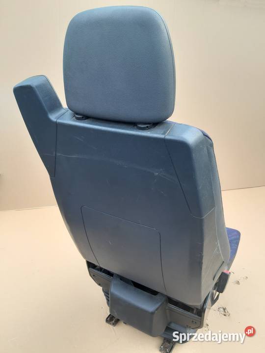 MERCEDES ATEGO FOTEL LEWY KIEROWCY AXOR Bieleń sprzedam