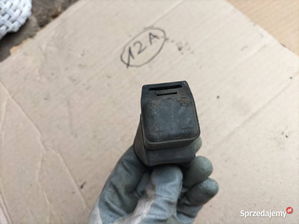 MAZDA 323 F PRZEKAŹNIK Kamień-Kolonia sprzedam