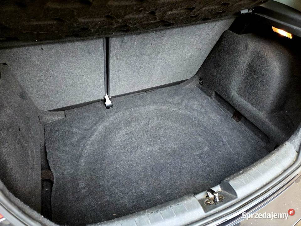 Seat Leon 16mpi bez korozji bezwypadkowy CD Niepołomice