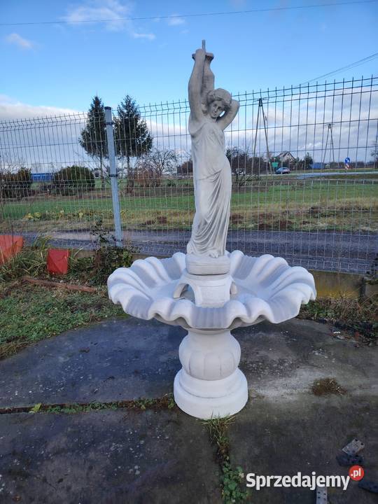 Figury betonowe Biały beton Piękne wykonanie