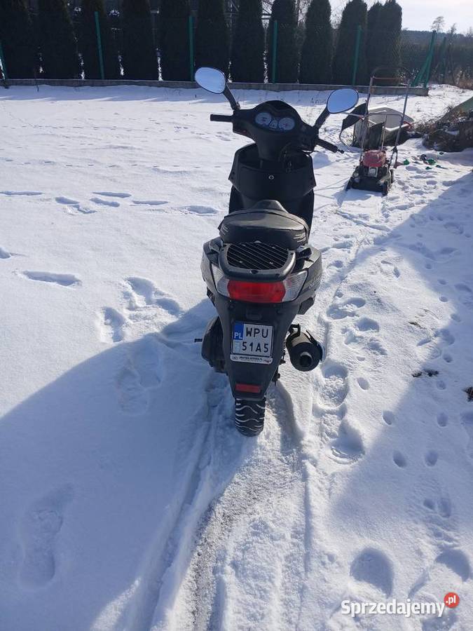 Sprzedam skuter 2t 10000km