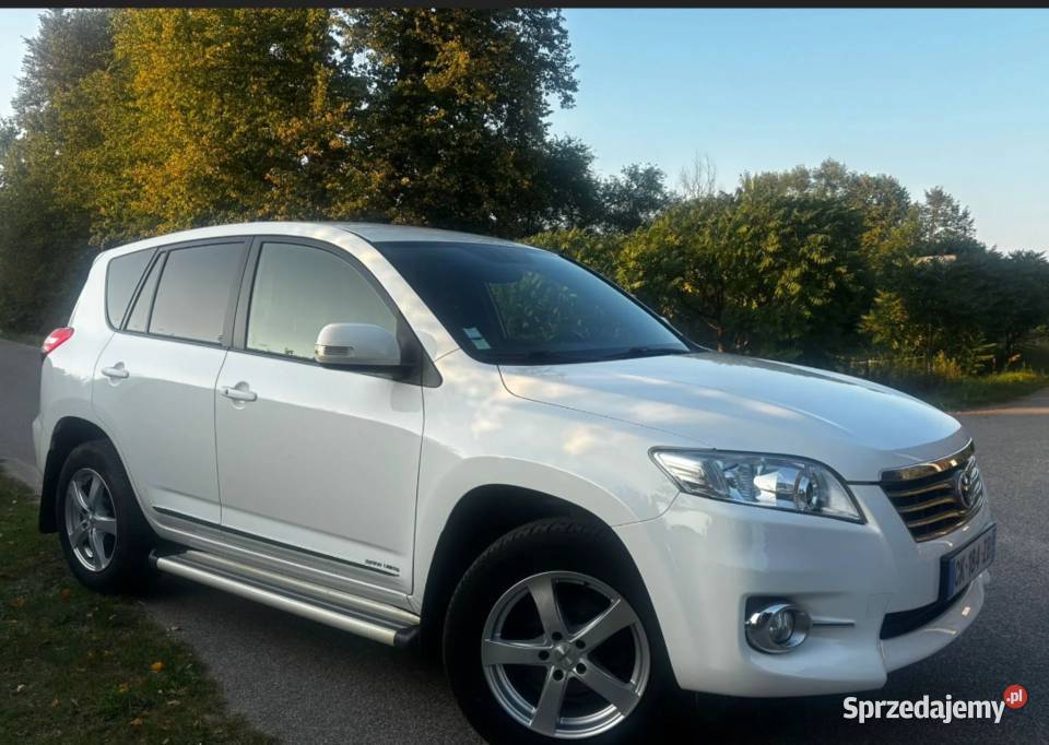 Toyota RAV4 LIMITED EDITION Key less LED kamera